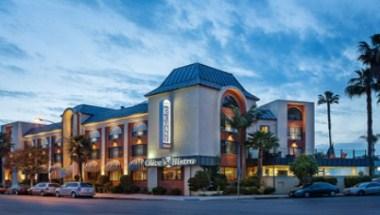 Coast Burbank Hotel image