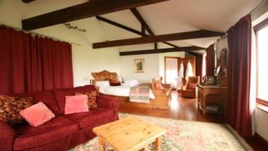 Jabajak Vineyard Restaurant with Rooms a Whitland, GB3