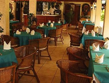 Costabella Tropical Beach Hotel en Cebu City, PH