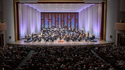 那不勒斯爱乐中心