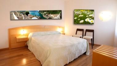 Hotel Bellariva i Riva del Garda, IT