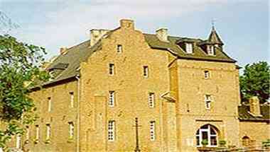 Burg Obbendorf в Niederzier, DE