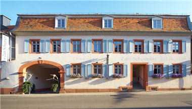 Landhotel Zum Schwanen a Osthofen, DE