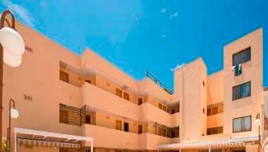 Apartamentos Confort Plaza - Ibiza в Ibiza, ES
