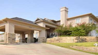 Days Inn & Suites by Wyndham Euless DFW Airport South en Euless, TX