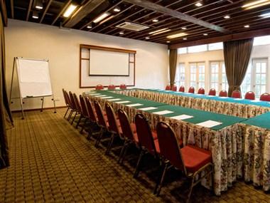 Lanjut Golden Beach & Golf Resort in Kuala Rompin, MY