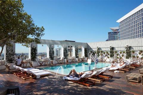 Los Angeles Tourism & Convention Board a Los Angeles, CA