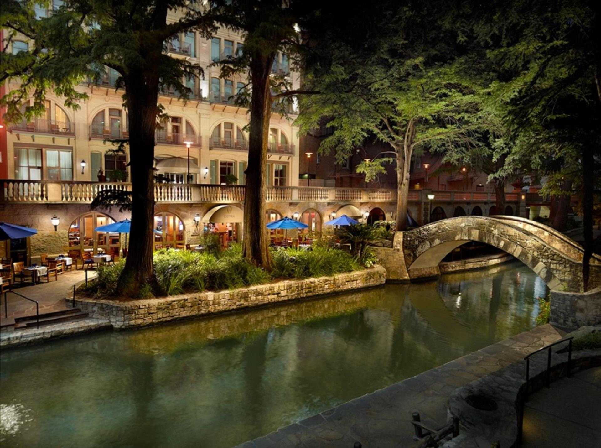 Mokara Hotel & Spa in San Antonio, TX