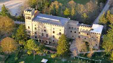 Torre Dei Calzolari Palace en Gubbio, IT