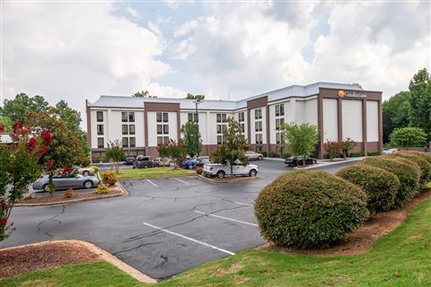 Comfort Inn Greenville - Haywood Mall в Greenville, SC