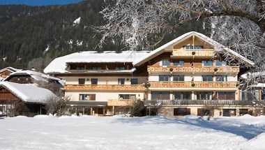 Appartement-Hotel & Appartementhaus Seeland a Weissensee, AT