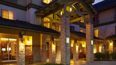 Larkspur Landing Renton Hotel в Renton, WA