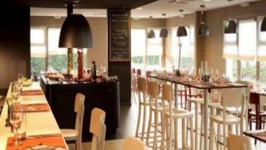 รูปสถานที่จัดงาน