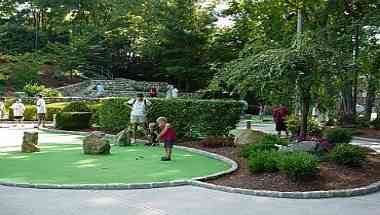 McGolf в Dedham, MA