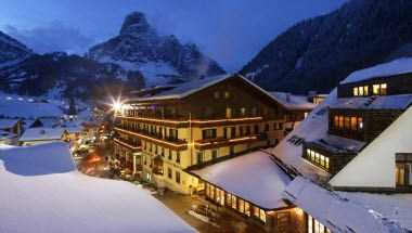 Posta Zirm Hotel a Corvara, IT