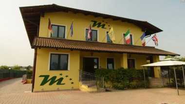 Hotel Residence M Front, San Francesco Al Campo, IT