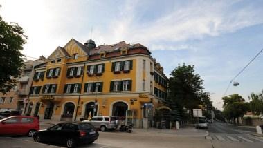 Hotel Restaurant Bergwirt image