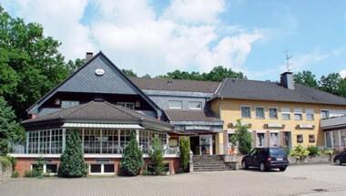 Hotel & Restaurant Zum Jagerheim GmbH image