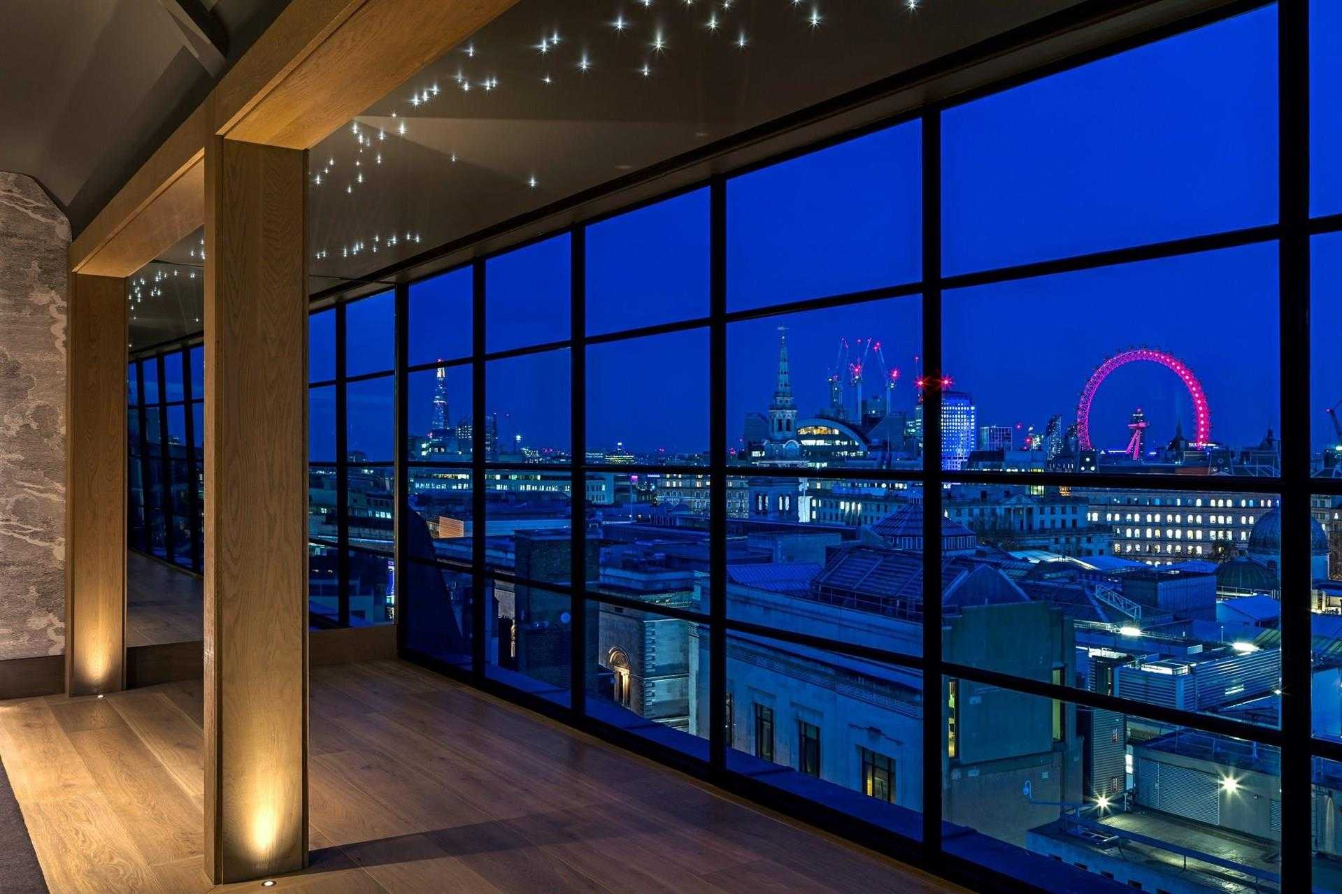 Radisson Blu Hotel, London Leicester Square, London, GB1