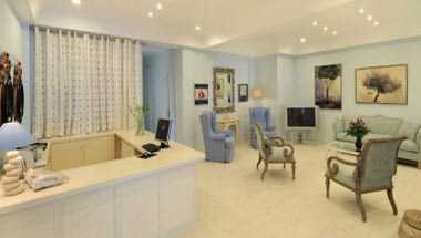 Alesahne Beach Hotel в Cyclades, GR