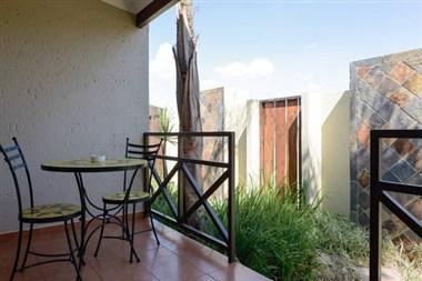 Afrique Boutique Hotel O.R Tambo в Boksburg, ZA