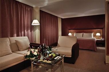 Ramada by Wyndham Sofia City Center a Sofia, BG