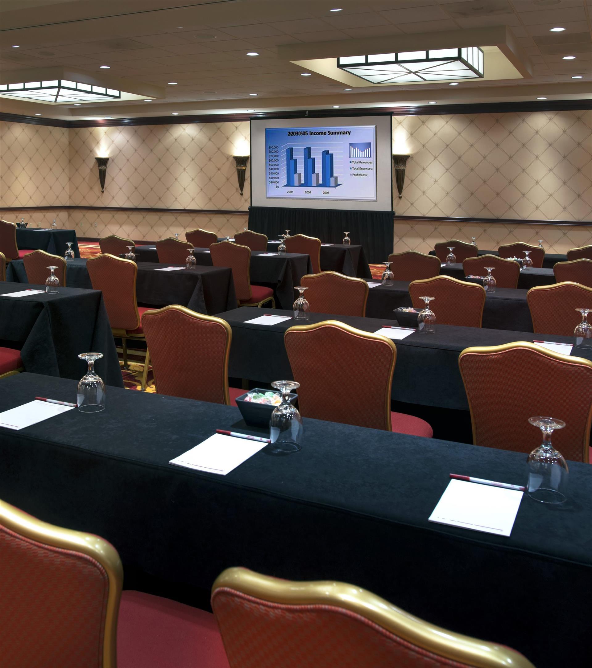 Trumbull Marriott Shelton image