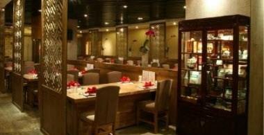 Furama Hotel Dalian i Dalian, CN