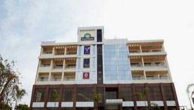 Days Hotel by Wyndham Neemrana Jaipur Highway à Shahjahanpur, IN