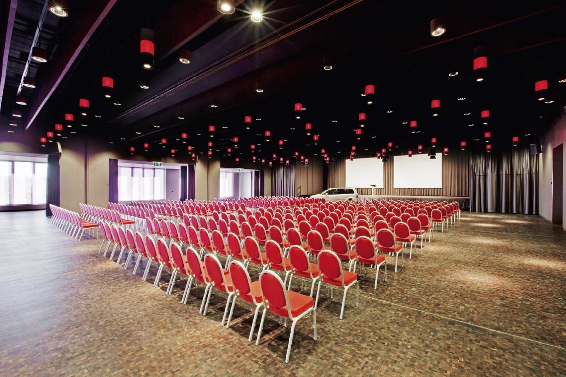 Movenpick Hotel Zurich Regensdorf image