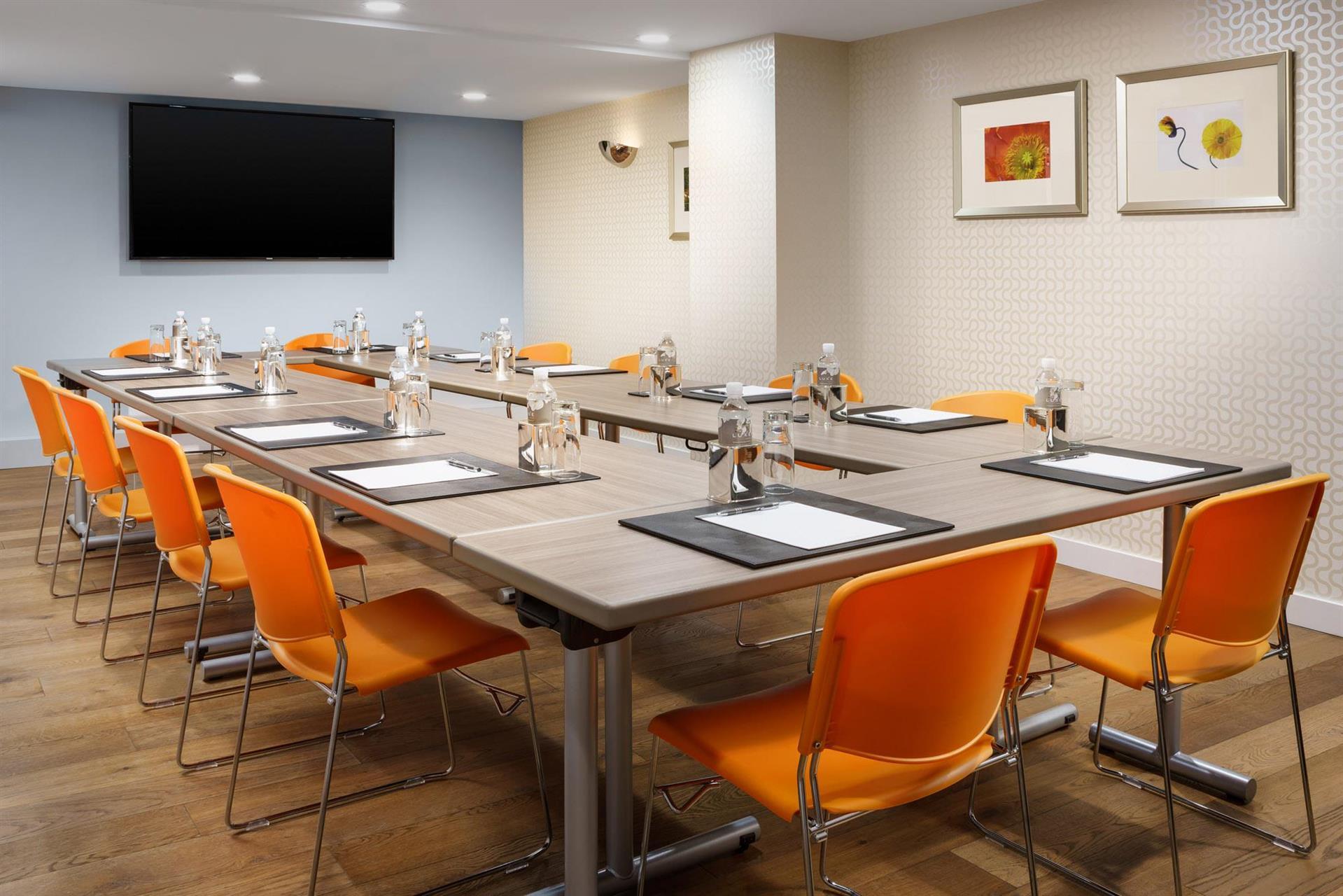 ミーティングルームの画像