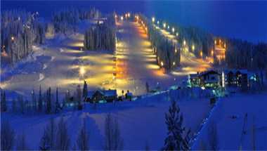 Ukkohalla SkiChalets в Hyrynsalmi, FI