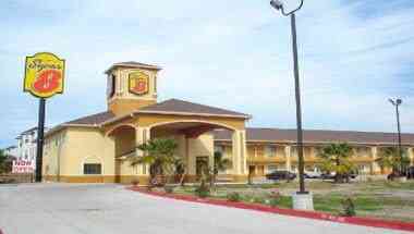 Super 8 by Wyndham Houston North I-45 à Houston, TX