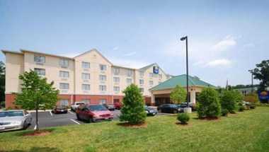 Comfort Inn Near Quantico Main Gate North i Dumfries, VA