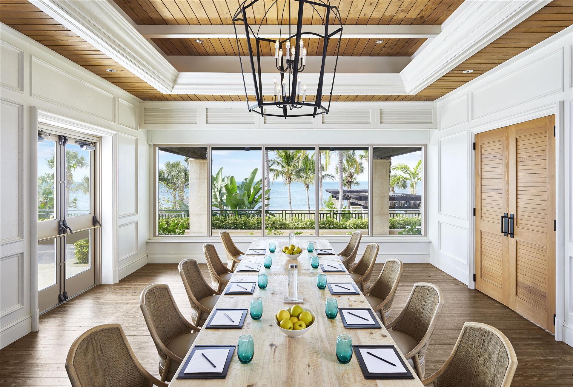 Изображение помещения для встречи