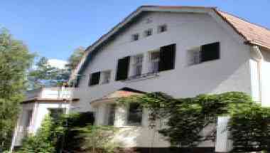 基尔哈拉, FI 的 Hotel Villa Rainer