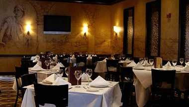 Tutto Pazzo в Huntington, NY