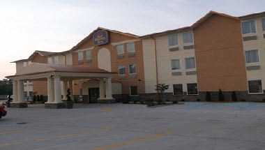 Best Western Plus Covered Bridge Inn in Brazil, IN