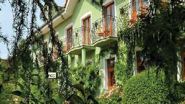 Penzion & Restauracia TEMATIN a Piestany, SK