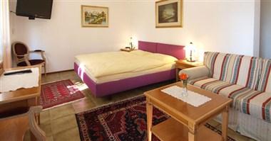 Hotel Al Fiume i Tegna, CH