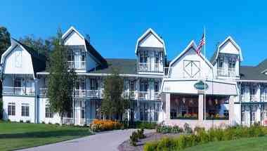 Birchwood Lodge в Sturgeon Bay, WI