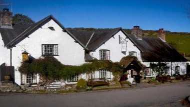 The West Arms a Llangollen, GB3