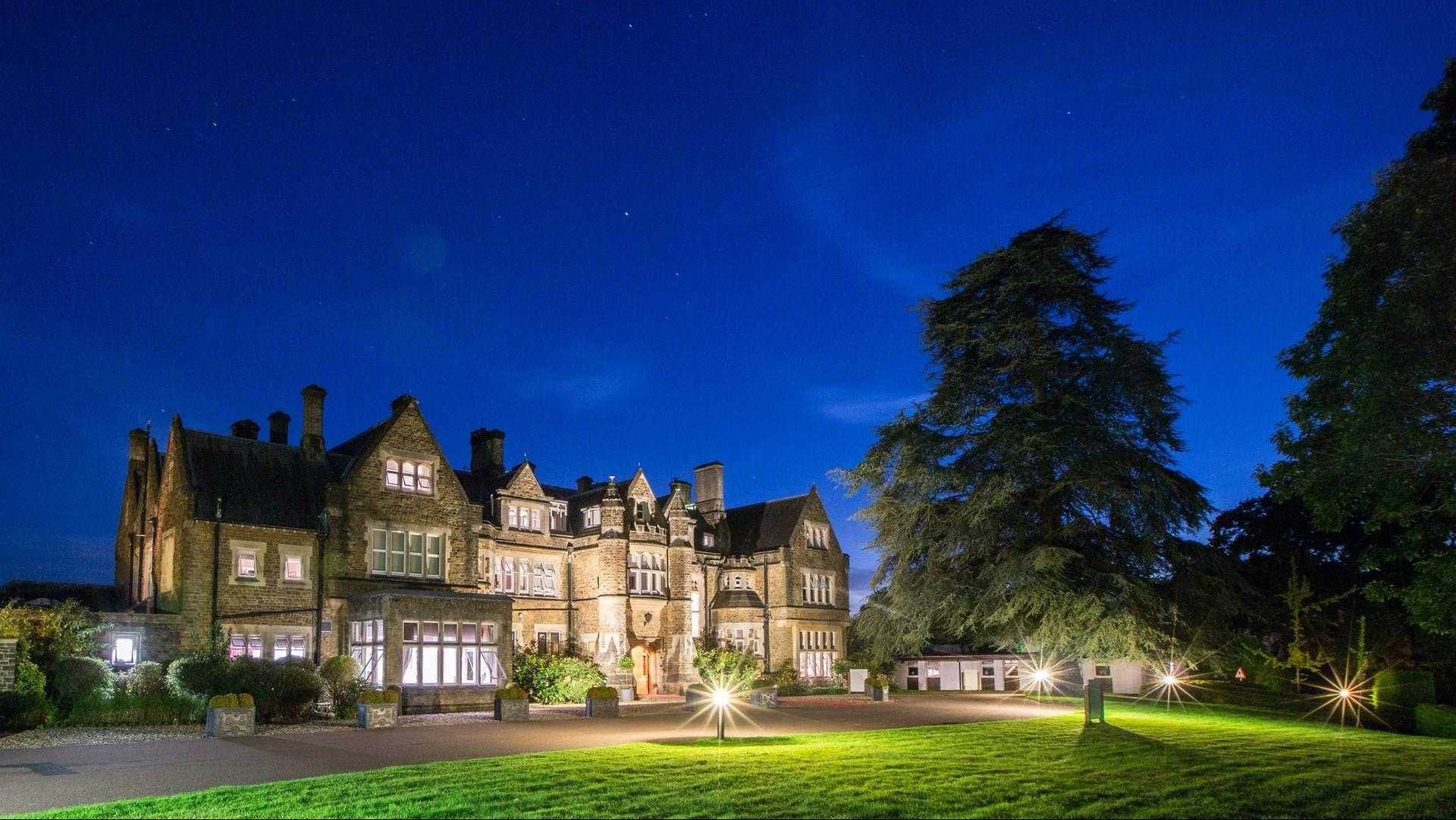 Hartsfield Manor, Betchworth i Betchworth, GB1