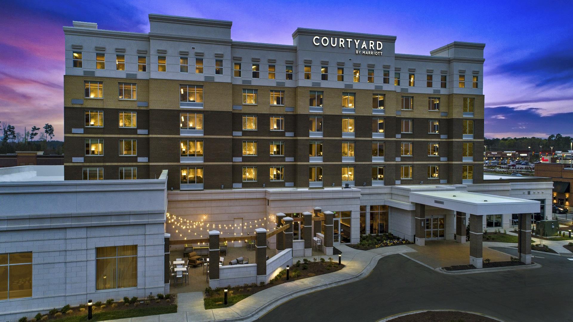 Courtyard by Marriott Raleigh Cary/Parkside Town Commons image