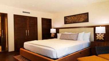 Hilton Grand Vacations Club Hokulani Waikiki Honolulu в Honolulu, HI