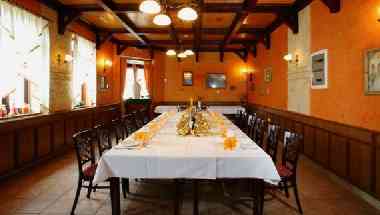 Vadasz Restaurant & Hotel em Szombathely, HU