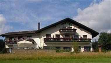 Landhaus Muellenborn a Gerolstein, DE