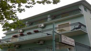Riccione, IT의 Hotel Nord Est