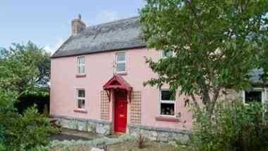 Dangan Lodge Cottages a Tulla, IE