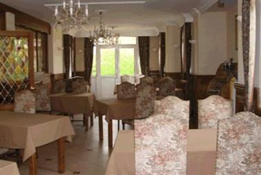 Chateau Des Tourelles в Le Wast, FR